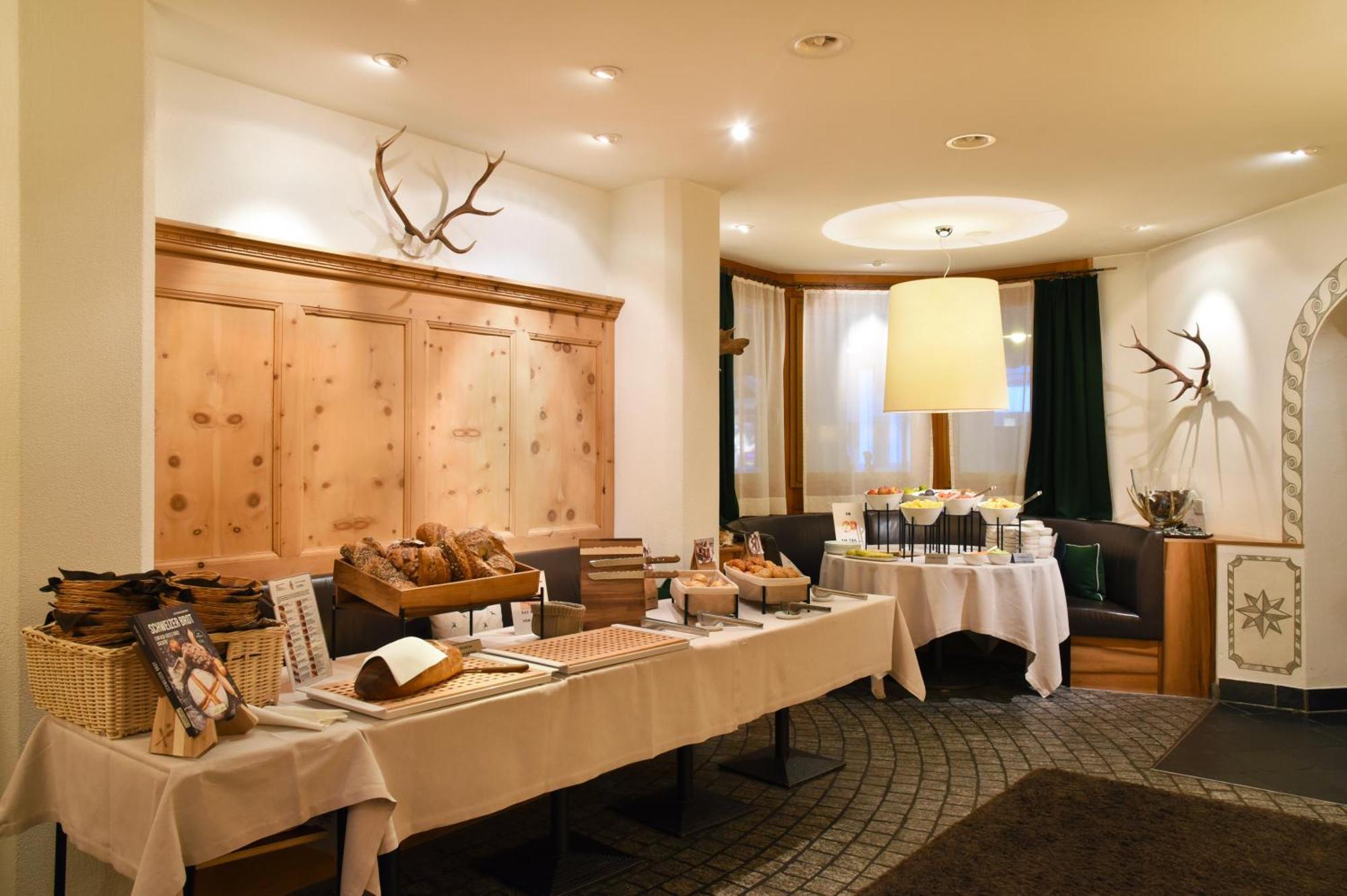 Hotel Schweizerhof レンツァーハイデ エクステリア 写真